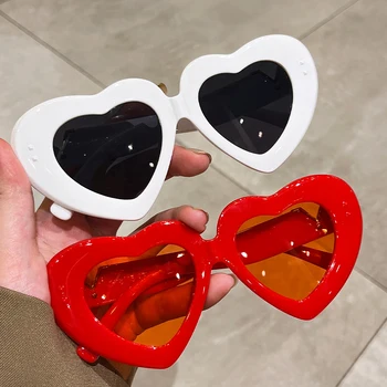 Винтажные солнцезащитные очки в форме сердца 2023 Новые Модные женские вечерние оттенки Брендовые Дизайнерские очки Lady Cat Eye Gafas UV400